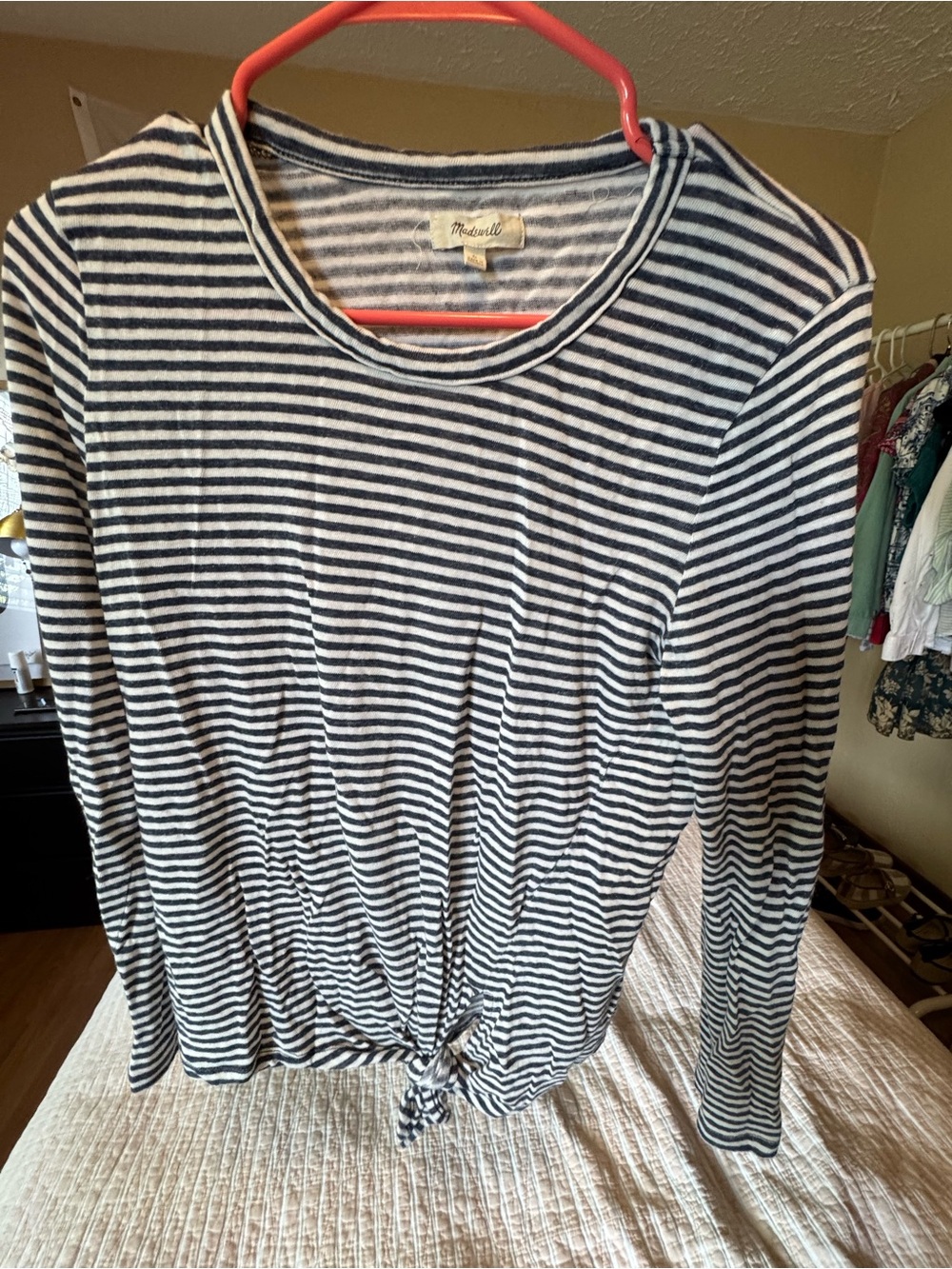 Madewell Women's Navy and White Striped Long Sleeve Tie-Hem Top